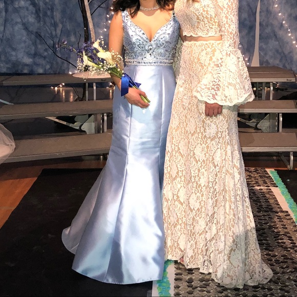 Prom Dress - Picture 3 of 5